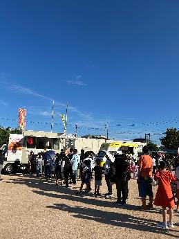 瑞穂小学校地区ふれあいまつり(キッチンカー)
