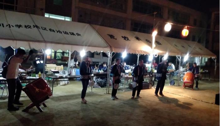 令和6年の摂津音頭保存会主催盆踊り大会の様子