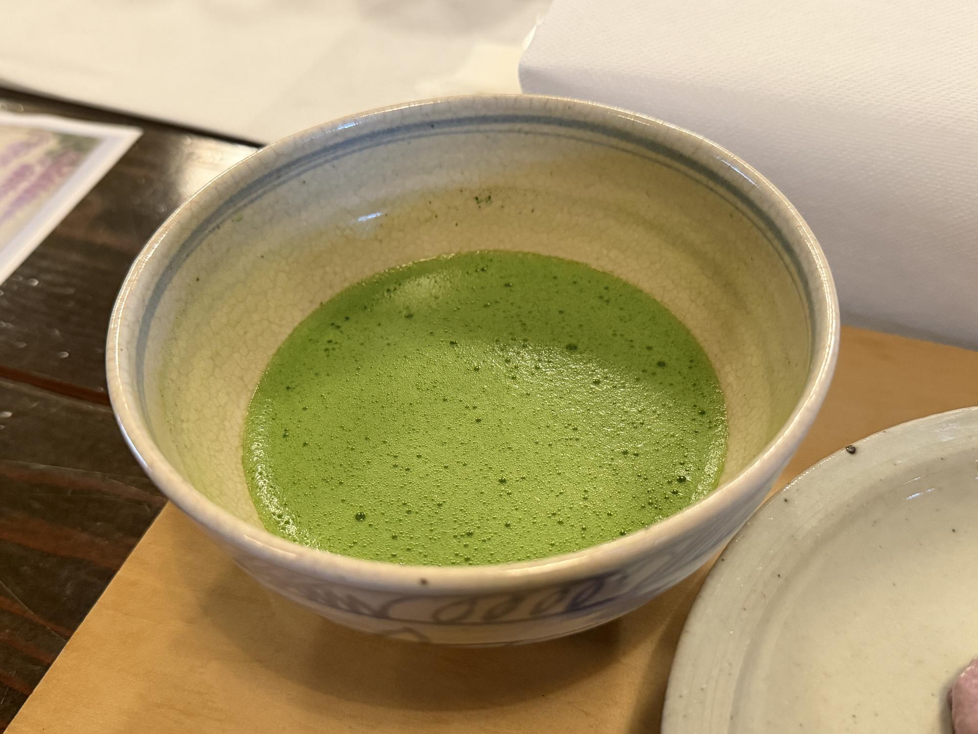 茶碗に入った抹茶