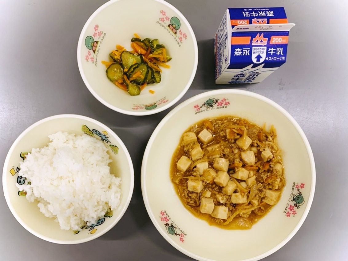 麻婆豆腐など