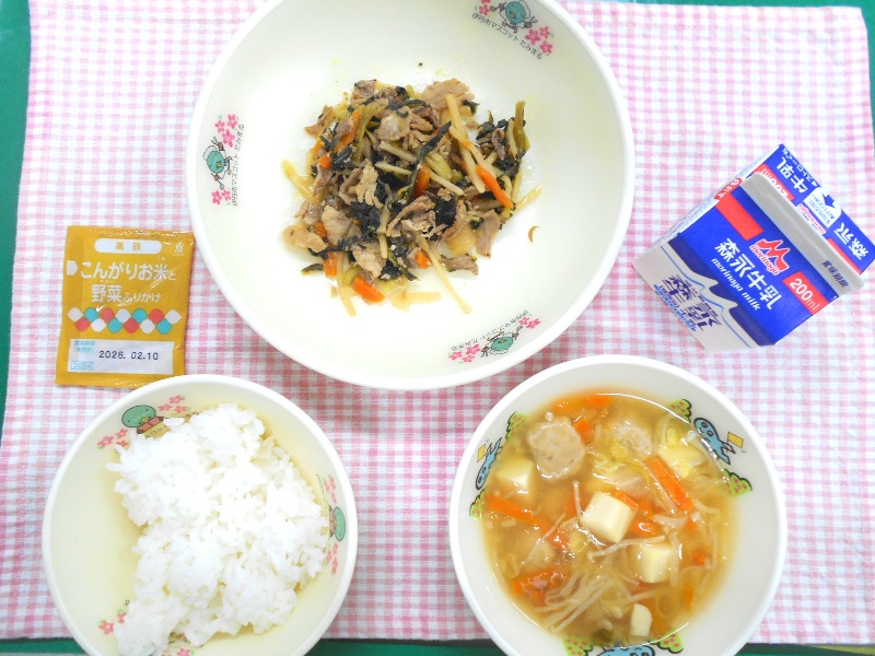 小松菜と豚肉の炒め物など