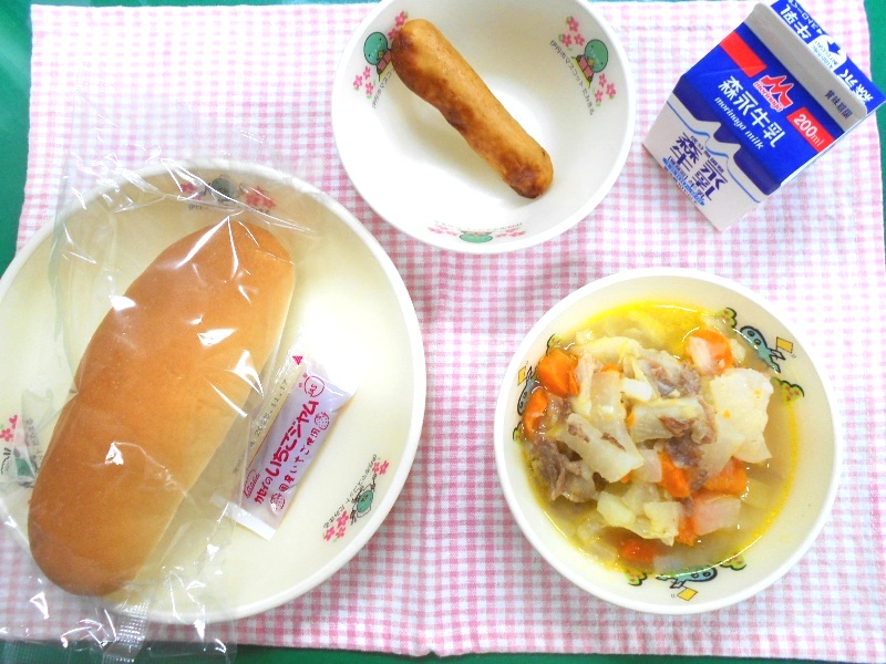 チキンフランクなど