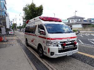 東第1救急車