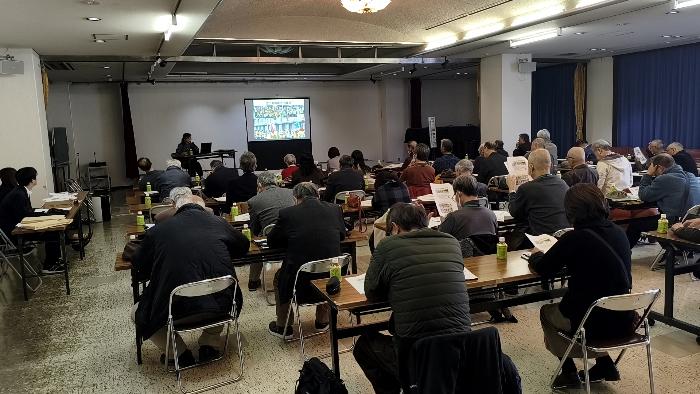 自治会管外研修会の様子