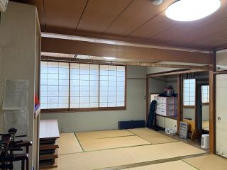 教養室（33.00平方m)