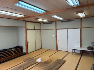 休養室（44.00平方m)
