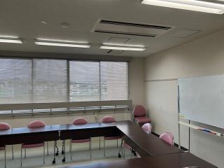 小会議室（66.00平方m)