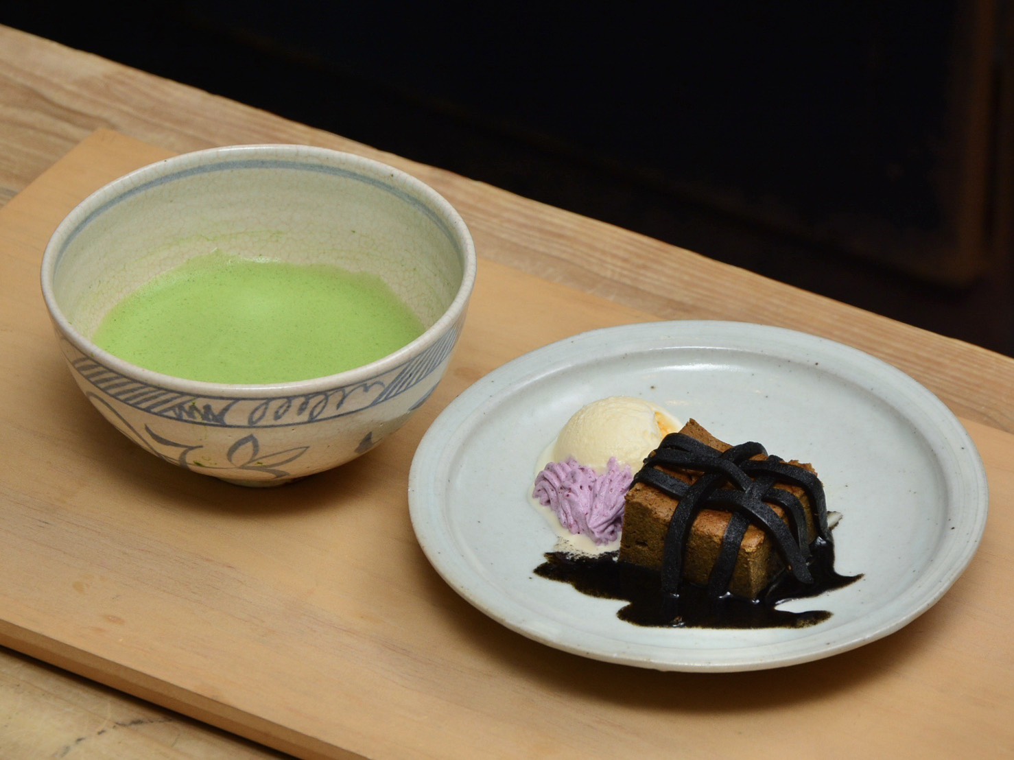 村重プロジェクトみどり園抹茶とケーキ