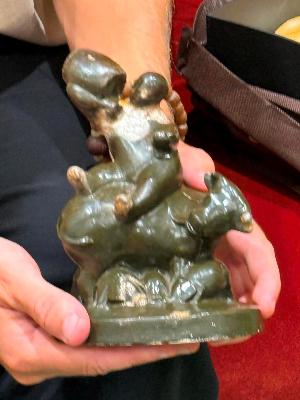 ハッセルト市に実在する像「ボレンマンネケ」のお土産
