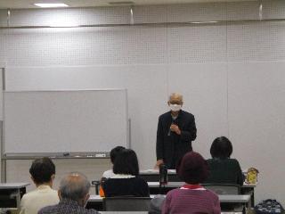 講師の森本啓一氏