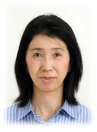 講師