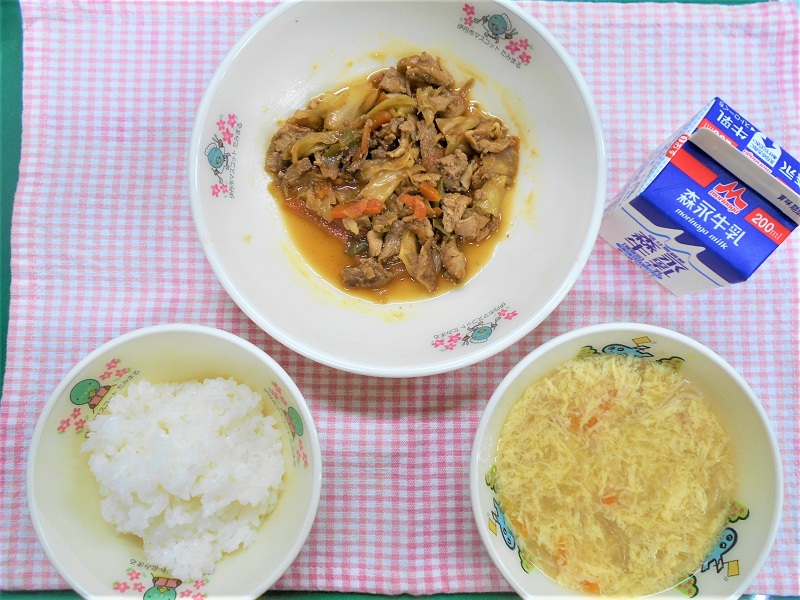 ホイコーローと卵スープ