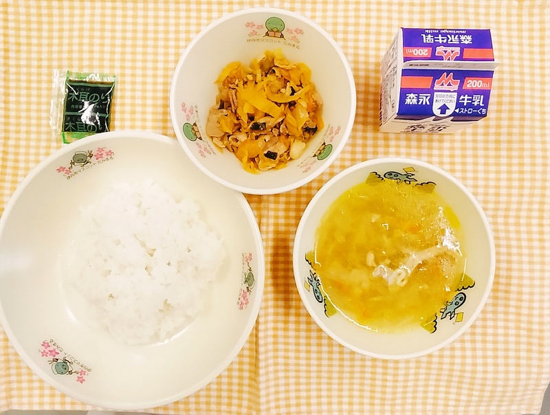 豚キムチなど