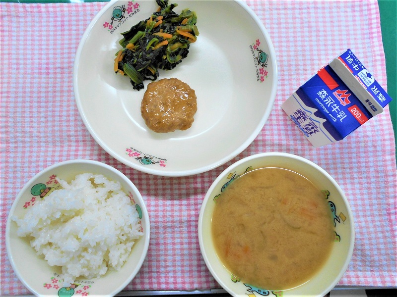 発芽玄米いり平つくねなど