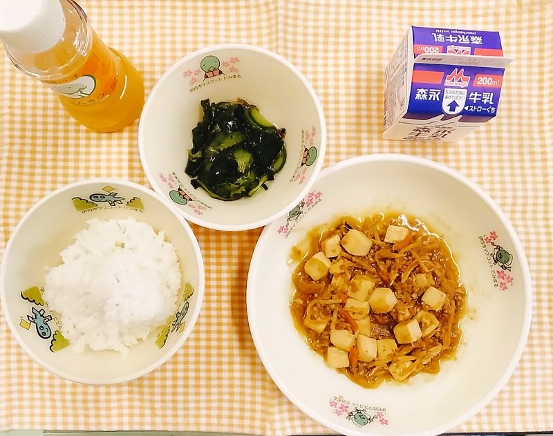 マーボー豆腐など