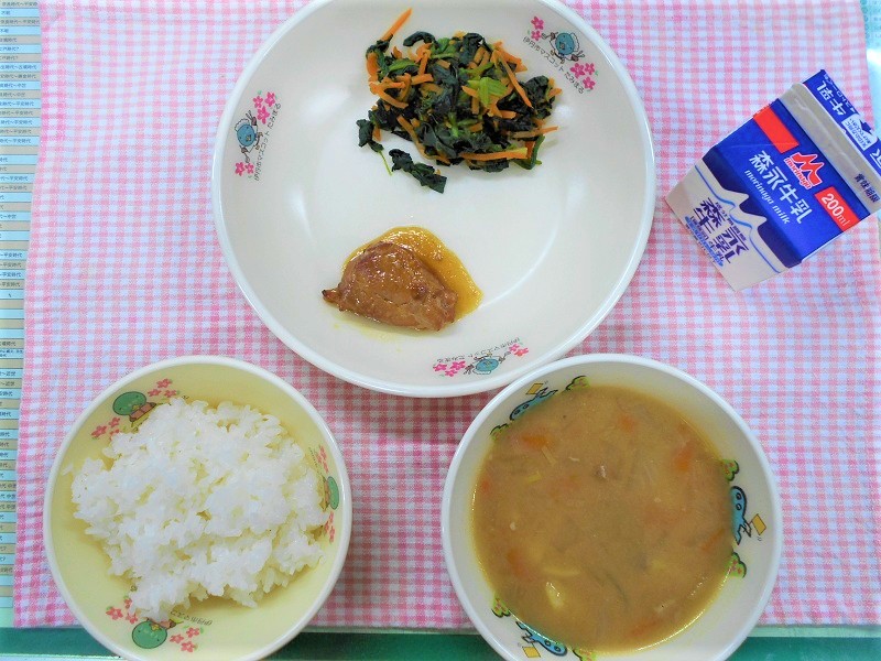 鶏の照り焼きなど