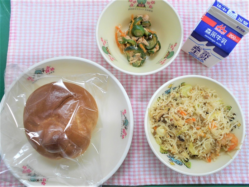 焼きビーフンなど